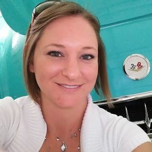 Meet your Posher, Katherine